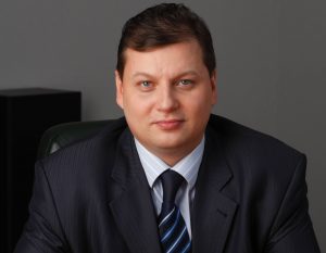 Денис Макаров
