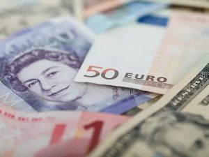 Что выбрать кроме доллара и евро