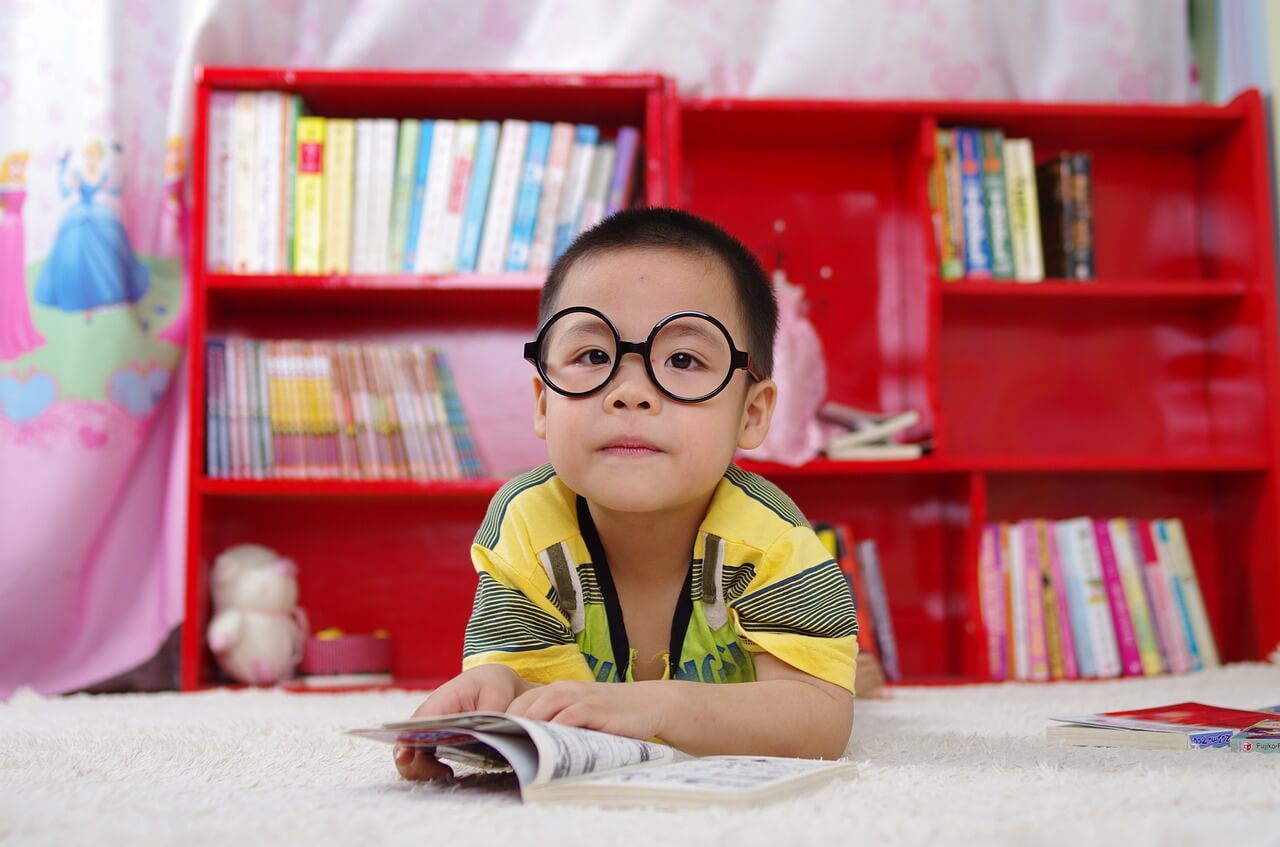 5 способов сэкономить на покупке детских книг